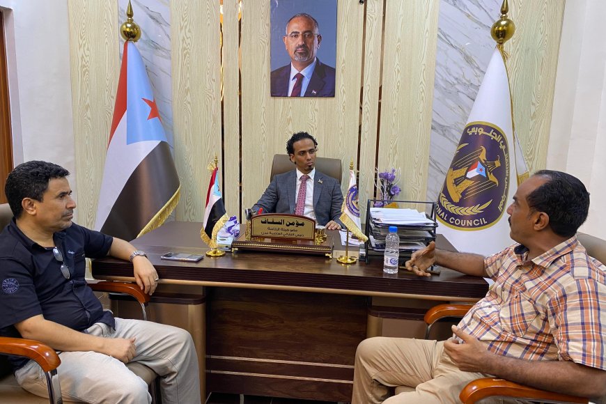مدير عام خور مكسر الزهري يلتقي مؤمن السقاف رئيس تنفيذية انتقالي العاصمة عدن