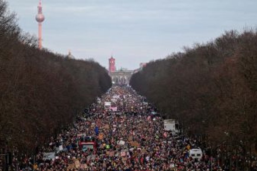 أحتجاجات في ألمانيا بسبب صفقة الشيطان !