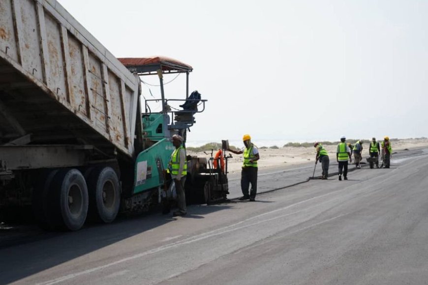 90 بالمائة نسبة إنجاز مشروع صيانة طريق الرحاب & كنديان (المرحلة 2) في عدن