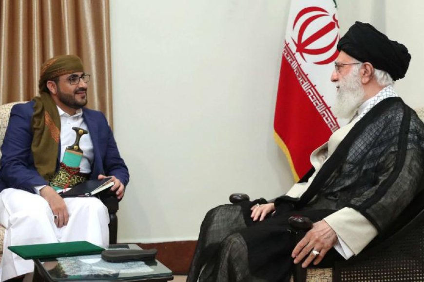 موقع: إيران حثت الحوثيين على الاتفاق مع أمريكا بعد تحميلها مسؤولية الهجمات