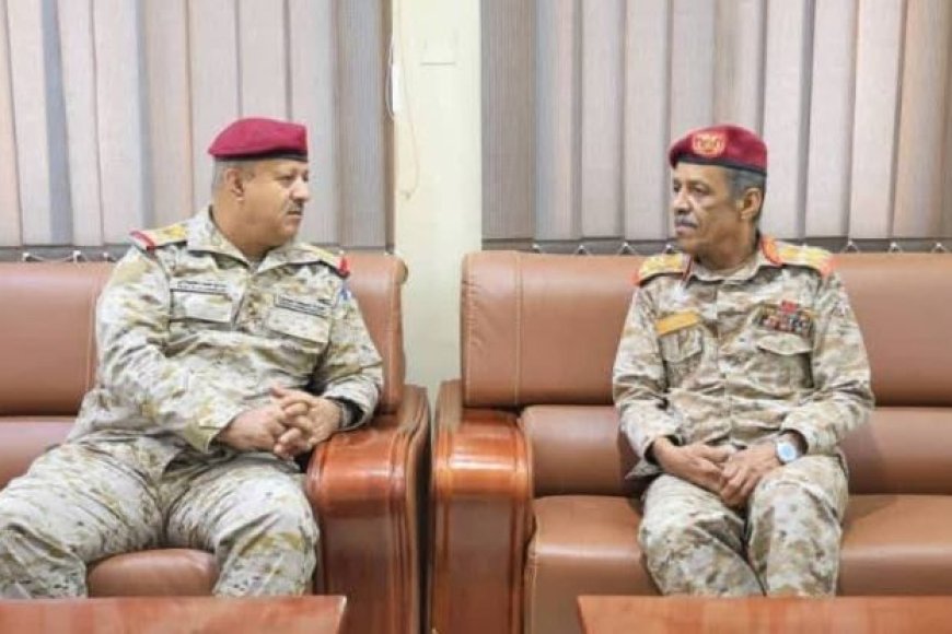 أقرا تشكيل قوات مشتركة.. قائدا العسكريتين الأولى والثانية يقران إجراءات عاجلة لتعزيز الأمن في المهرة