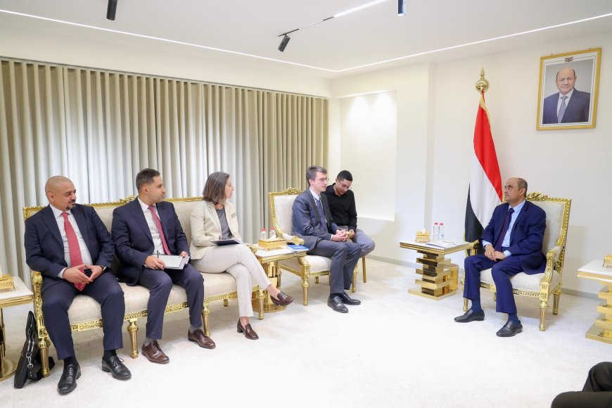 رئيس الوزراء يستقبل وفد البنك الدولي في عدن