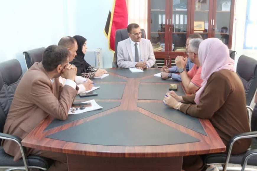 الأمين العام لمحلي حضرموت يثني على التدخلات الحيوية لمنظمتي الصحة العالمية واليونيسف في دعم القطاع الصحي بالمحافظة