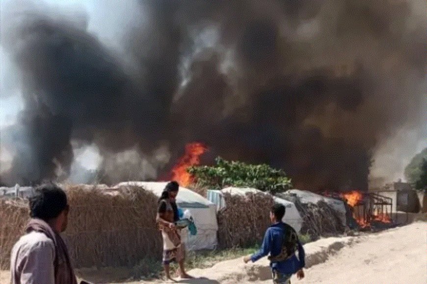 حريق مدمر يلتهم 18 منزلًا للنازحين في الحديدة وسط غياب التدخلات الطارئة