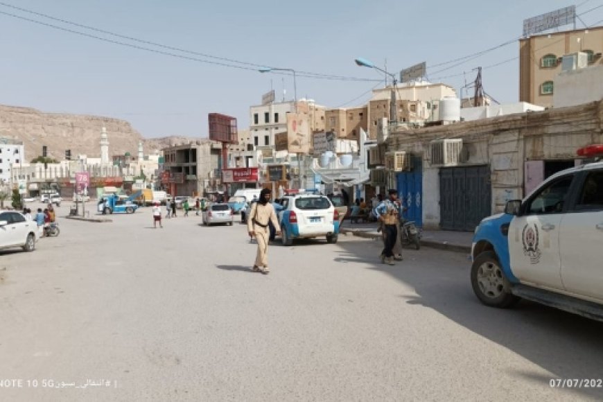 ضبط شبكة تُمارس أنشطة مخلة بالآداب العامة في سيئون