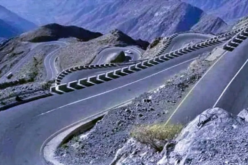 من يمتلك قرار فتح عقبة ثرة؟