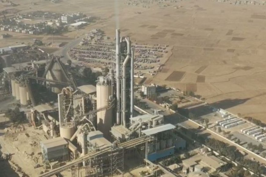 جماعة الحوثي تختطف 28 موظفًا في مصنع إسمنت عمران