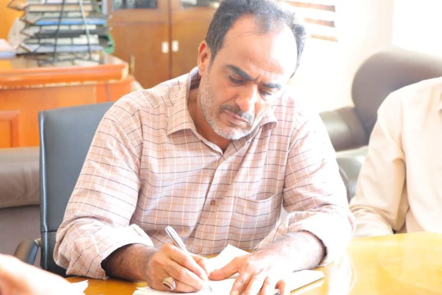مدير عام خورمكسر يوجه بتنفيذ حملات رقابية على أسعار الأدوية تماشياً مع تعميم الهيئة العليا للأدوية