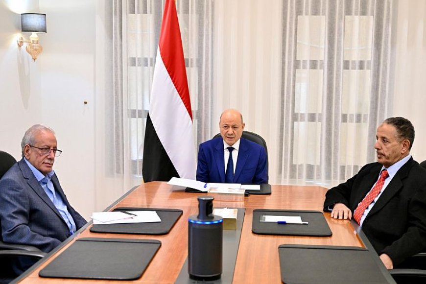 رئيس مجلس القيادة يؤكد التزام الدولة بتلبية المطالب المشروعة لأبناء حضرموت