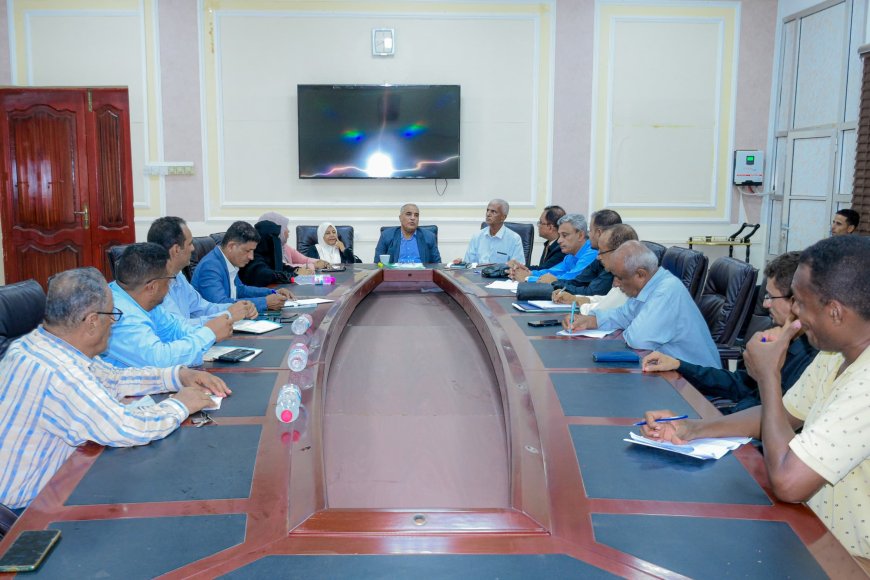 جامعة عدن تعقد لقاءً تشاوريًا موسعًا لرؤساء لجان الجودة بالكليات