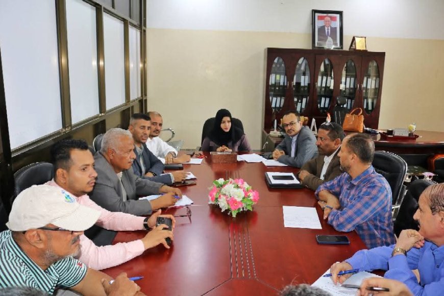 تعز تفتتح مركز معالجة الإسهالات والكوليرا في ظل تفشي المرض