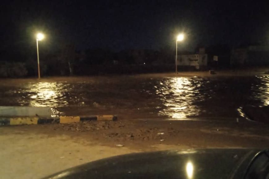 عاجل.. بالصور قدوم سيل ثاني متجه إلى عدن