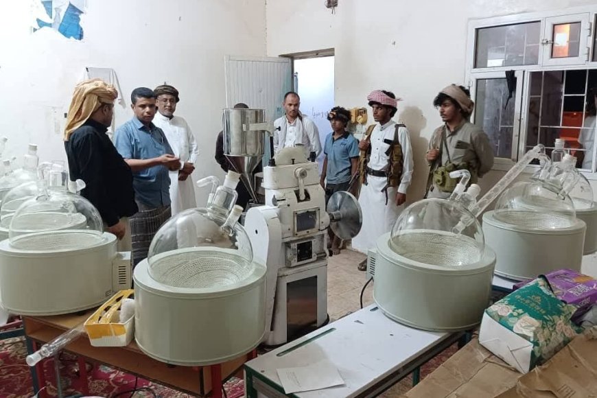 النيابة العامة بالمهرة تحبط إنشاء أول مصنع لمخدر الكبتاجون في اليمن وتفكك شبكة إجرامية منظمة