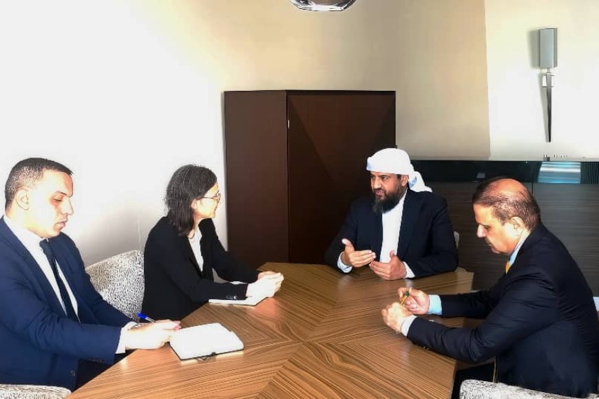 المحرّمي يلتقي السفيرة الفرنسية لبحث تعزيز العلاقات ومكافحة الإرهاب