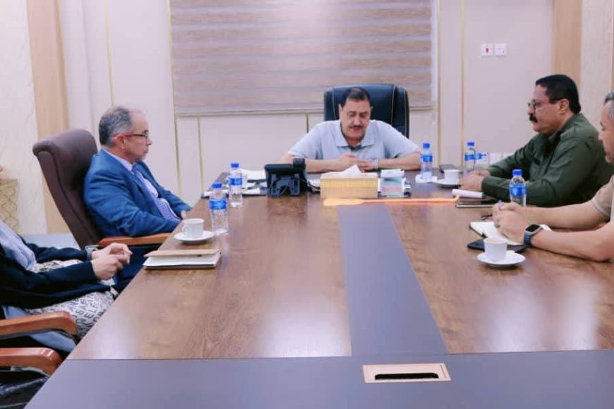 مدير أمن العاصمة عدن يبحث مع مدير مكتب الأمم المتحدة في الشرق الأوسط وشمال أفريقيا سير عمل المنظمات الدولية والإنسانية.