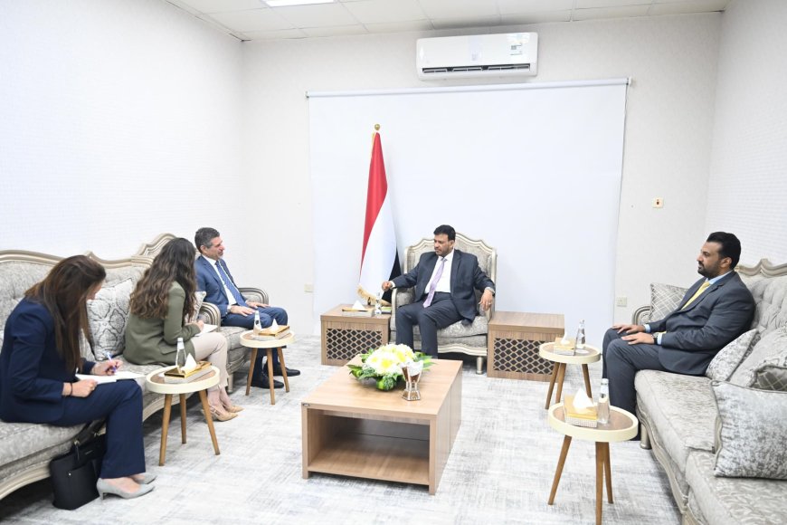 عضو مجلس القيادة الرئاسي الدكتور عبدالله العليمي يلتقى سفير الولايات المتحدة لدى اليمن