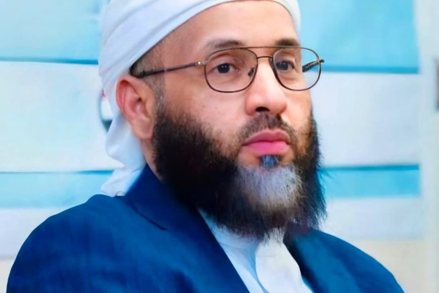 وزير الأوقاف يدعو إلى نبذ الصراعات والمناكفات السياسية والنظر في وضع البلاد