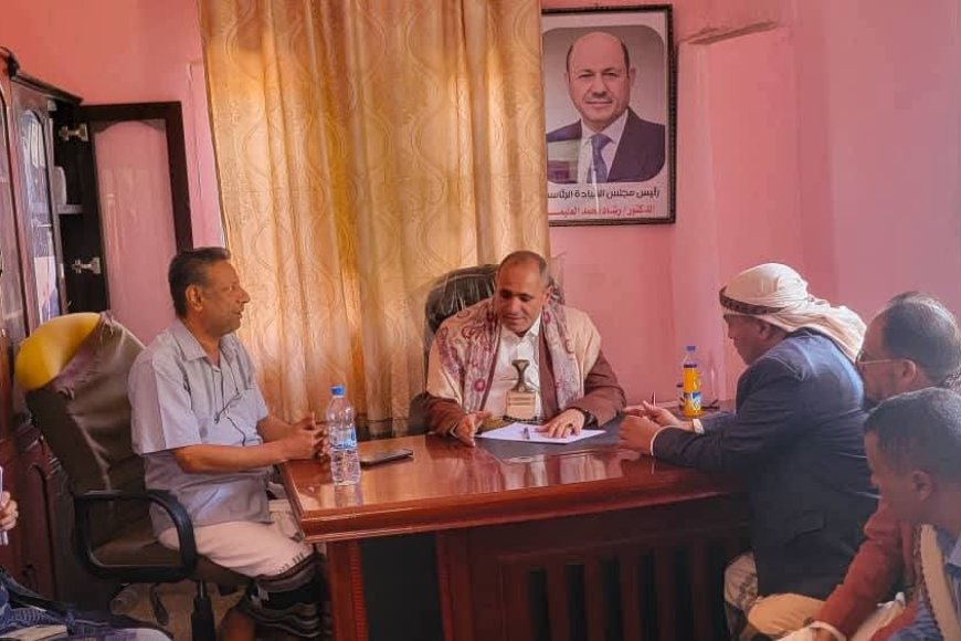 وكيل أول محافظة تعز يزور مديرية مشرعة وحدنان للاطلاع على احتياجات المديرية  