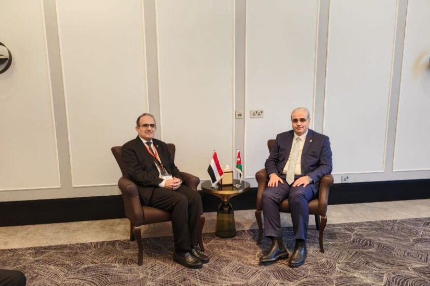 اليمن والأردن يناقشان آفاق التعاون الصحي وتطوير الخدمات الطبية