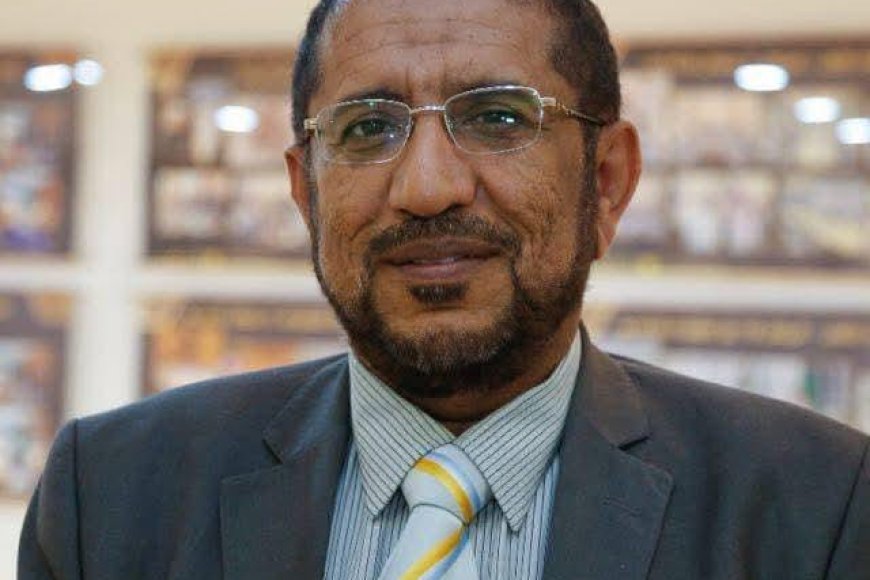 الكاتب بالفخر يكشف عن معلومات صادمة حول تسبب &quot;القات&quot; في سقوط معسكرات الشرعية أثناء مواجهة المد الحوثي