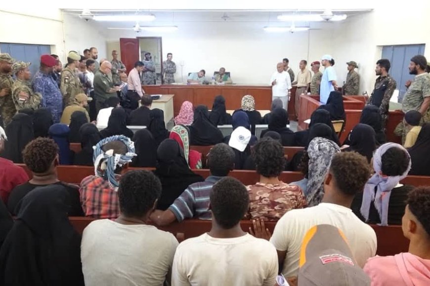 محكمة صيرة الابتدائية تعقد أولى جلسات محاكمة المتهم ريدان فارس عبدالعزيز مقبل في قضية قتل عمد