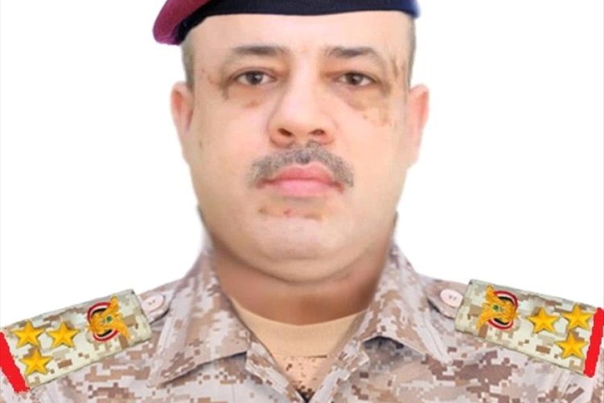 قائد اللواء 39 مدرع يُهنئ وزير الدفاع وقائد المنطقة ومحور أبين العملياتي بذكرى 14 أكتوبر
