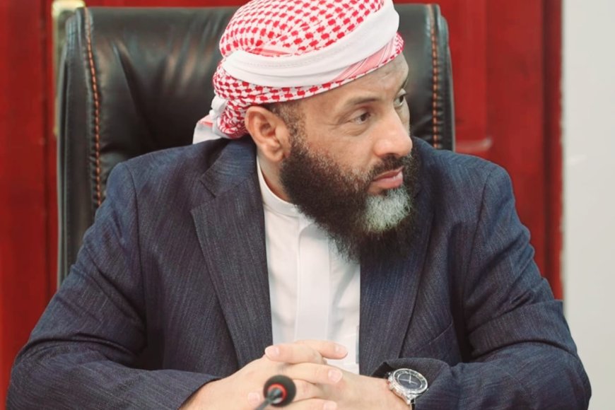 وزير الأوقاف يشيد بمواقف الفريق الركن طارق صالح الداعمة لمعركة الوعي ضد الفكر الحوثي