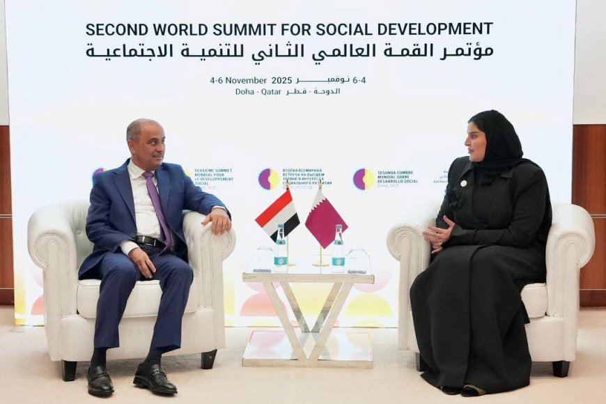 رئيس الوزراء يلتقي وزيرة الدولة للتعاون الدولي القطرية