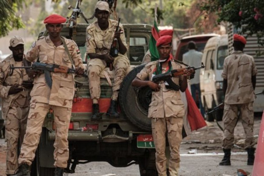 الدعم السريع .. بينما وافق على الهدنة .. يواصل القصف في السودان !