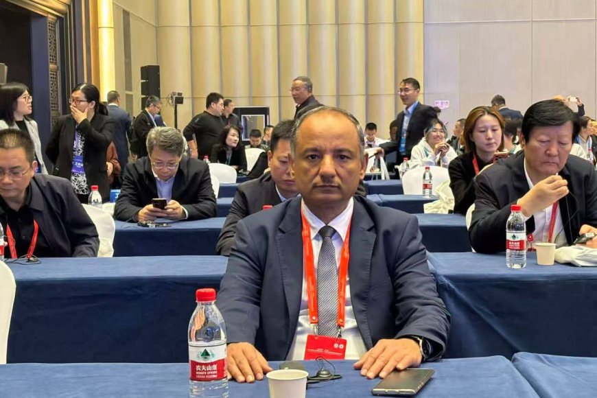 المستشار الأحمدي يشارك في منتدى رؤساء الجامعات العالمية 2025 بهانغتشو