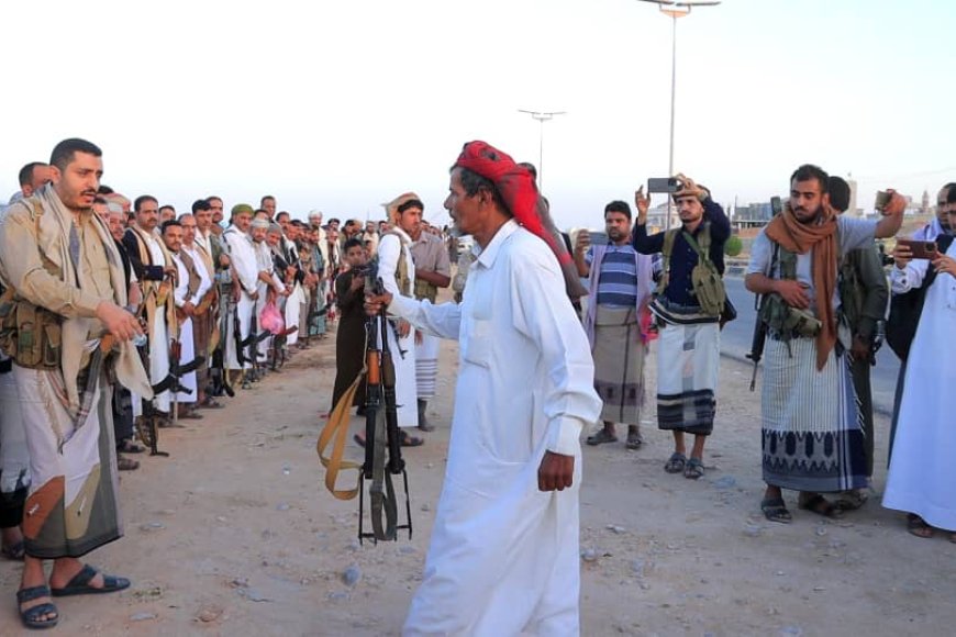 الغيضة: وساطة قبلية تسلّم خمسة رهائن في قضية مقتل الطفل همّام الجرادي وتنجح برفع مخيم النكف القبلي