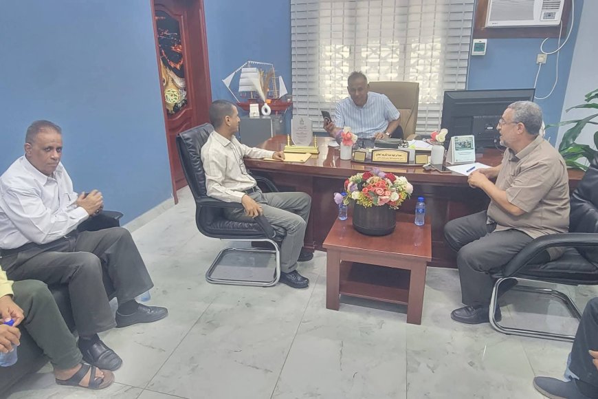 اجتماع لمناقشة آلية استبدال أسطوانات الغاز المتهالكة بالمعلا