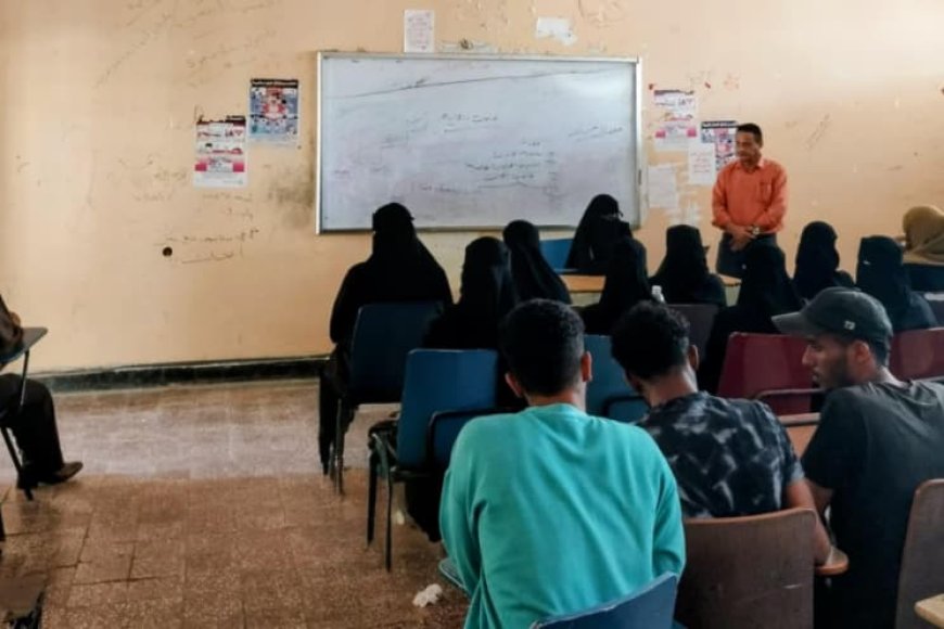 جمعية رعاية وتأهيل الصم ـ عدن تنظم دورة لتعليم لغة الإشارة في كلية الآداب بجامعة عدن