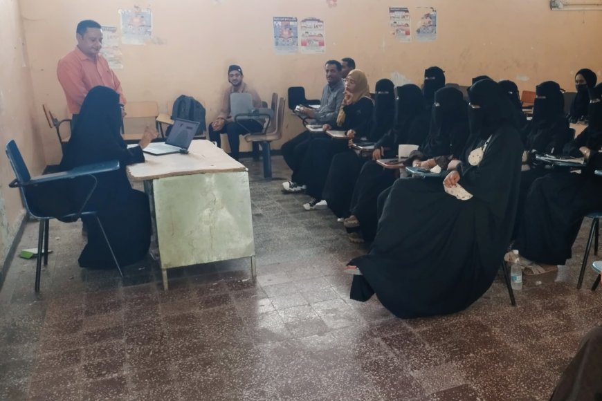 لتنفيذ دورة تدريبية في لغة الإشارة.. كلية الآداب بجامعة عدن تستقبل جمعية رعاية وتأهيل الصم 
