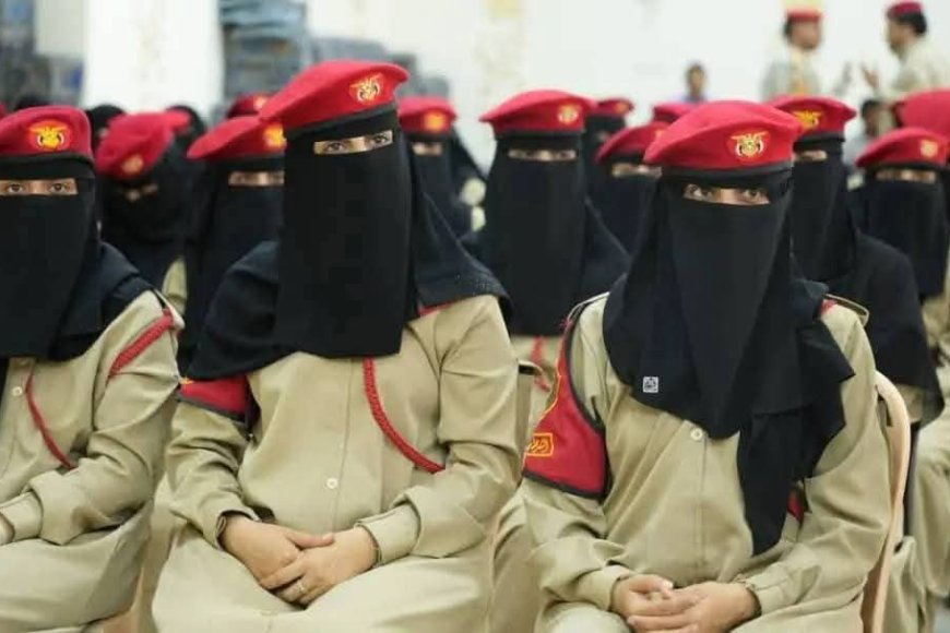 قائد فرع الشرطة العسكرية بمأرب يعقد اجتماعاً مع كوادر الشرطة النسائية بالفرع