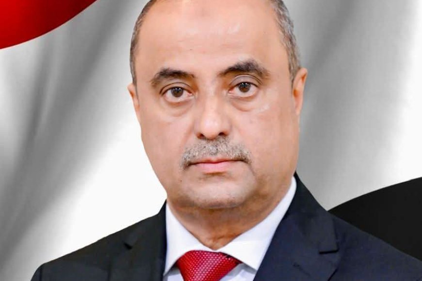 رئيس الوزراء يعلن عن منحة إماراتية بمبلغ مليار  دعمًا للكهرباء بعدن