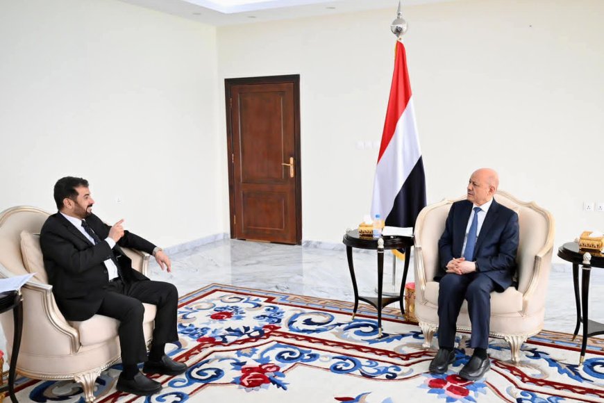 رئيس مجلس القيادة يؤكد مضي الدولة في تعزيز آليات الرقابة والمحاسبة ومكافحة الفساد