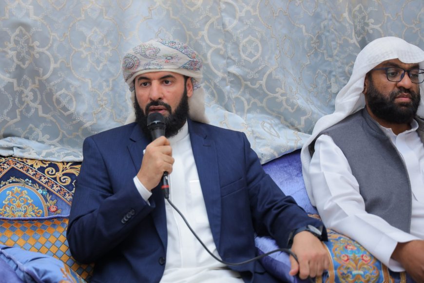 جدة:.. وكيل وزارة الأوقاف الشيخ مختار الرباش يؤدي واجب العزاء برحيل الداعية البارز الشيخ محمد المقرمي