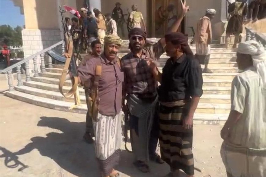 قوات المجلس الانتقالي تسيطر على القصر الجمهوري في سيئون