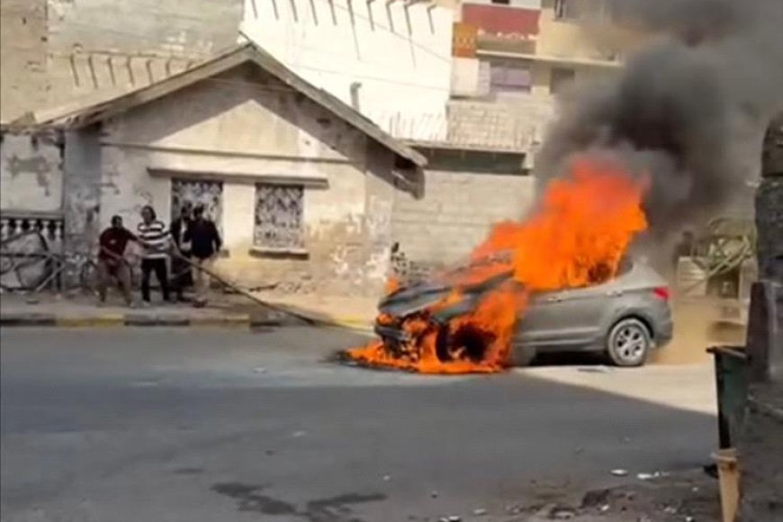 نجاة سكرتير محافظ عدن من حادث احتراق مفاجئ لسيارته بالتواهي