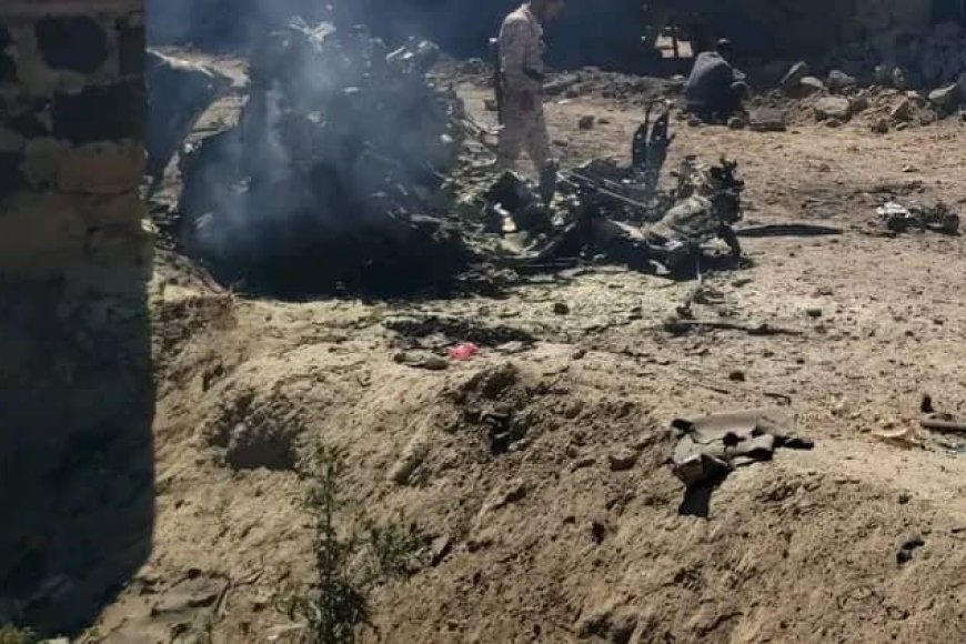 تعز.. انفجار عبوة ناسفة في سيارة  تقف بجوار سور إدارة أمن مديرية الشمايتين