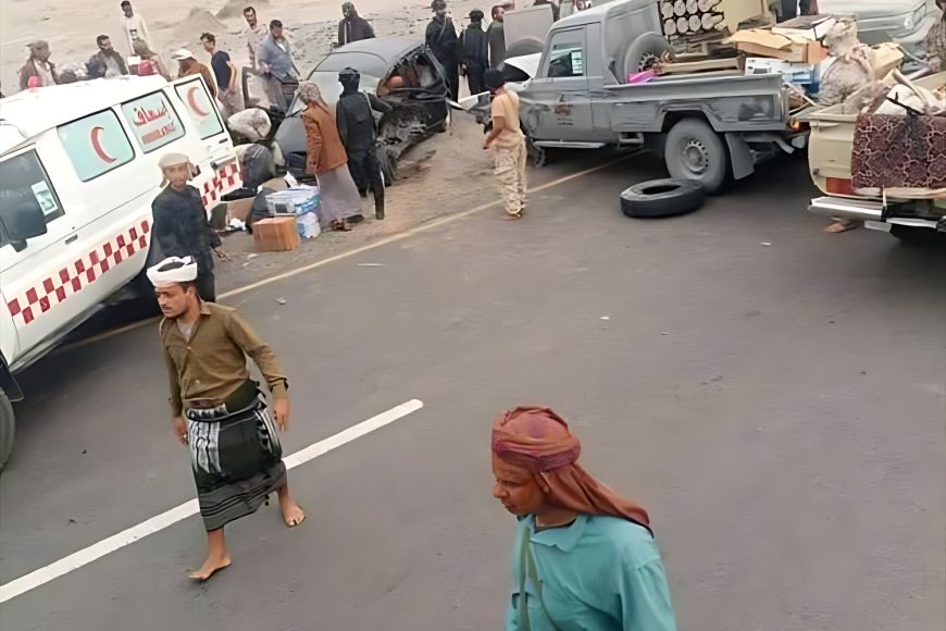 أبين  حادث مروري مأساوي في أبين يخلّف وفاتين وأربعة مصابين