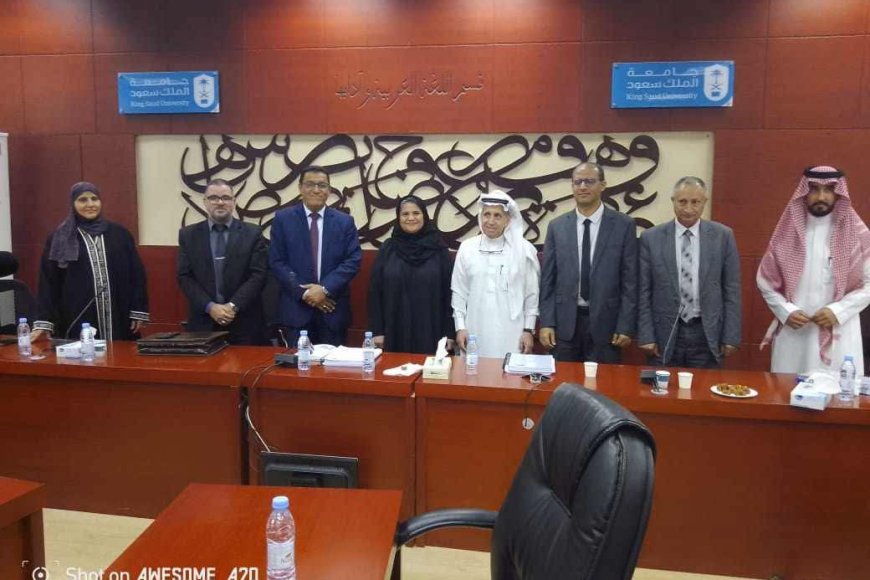 المستشار الثقافي اليمني يشيد بتميّز رسالة دكتوراة في اللسانيات الجنائية بجامعة الملك سعود