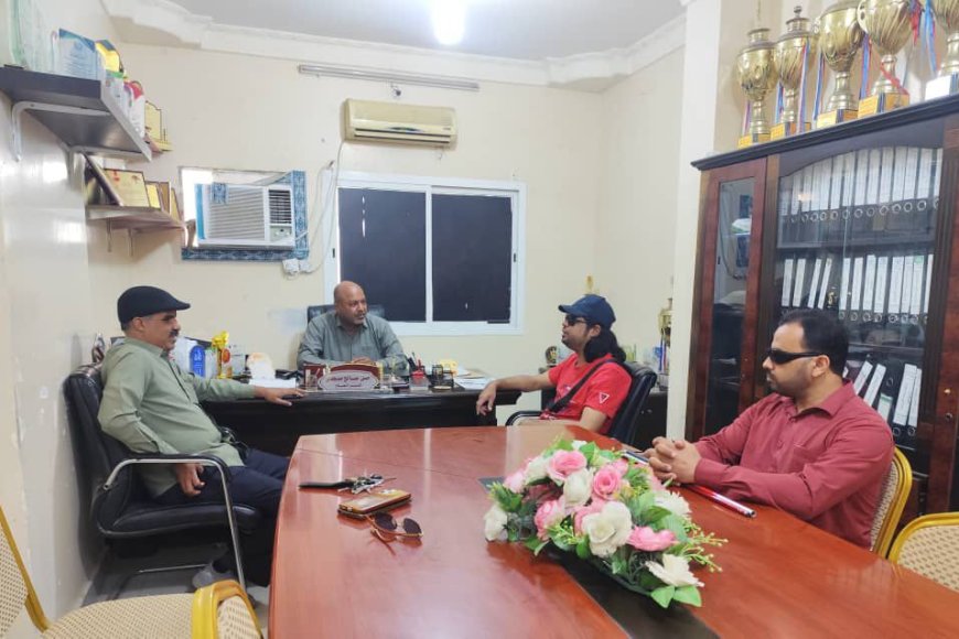 قيادات رياضة ذوي الإعاقة بساحل ووادي حضرموت تبحث مع مكتب الشباب والرياضة آفاق التعاون والدعم المشترك