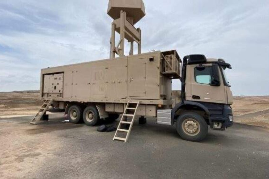 صور مسربة تكشف انتشار أسلحة على الحدود اليمن.. تفاصيل