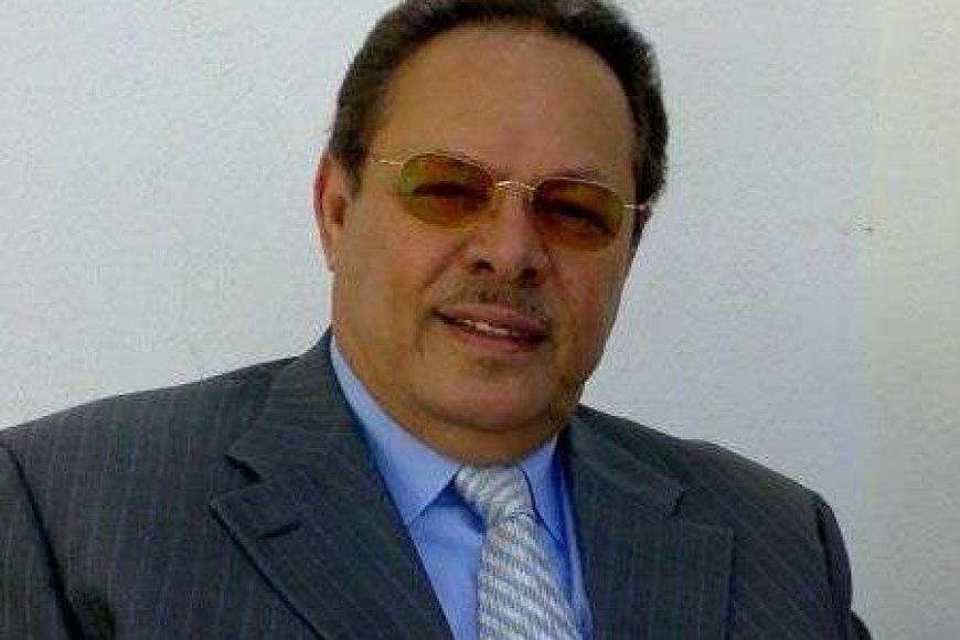 الرئيس علي ناصر يعزي بوفاة رجال الاعمال سعيد شمسان