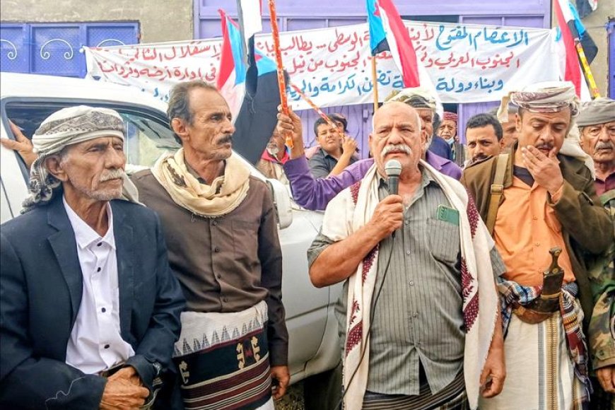 تصريح ناري من لودر.. انتقالي أبين: أبناء المنطقة الوسطى مستعدون للقتال رهن إشارة القيادة الجنوبية