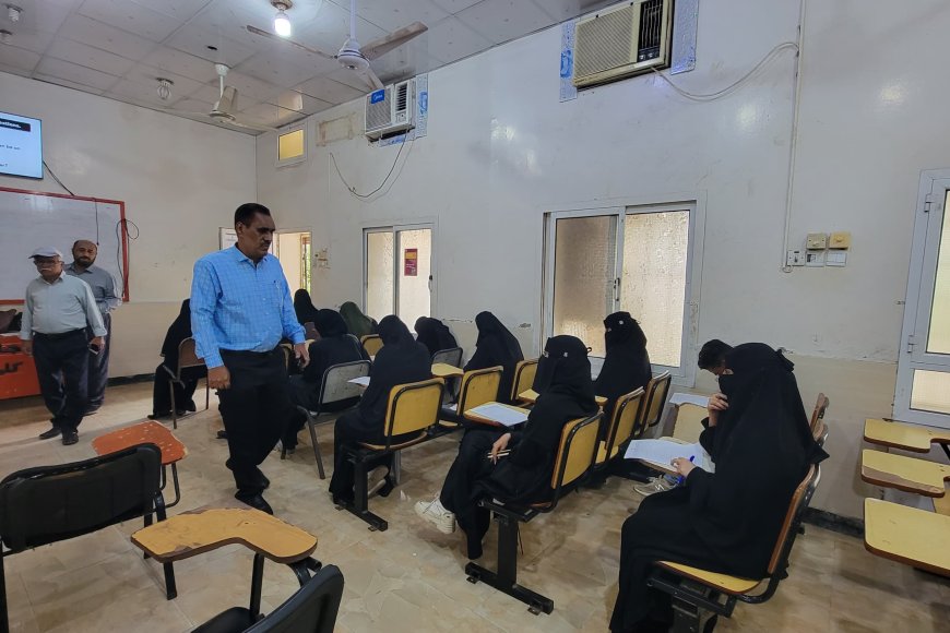 انطلاق امتحانات الفصل الدراسي الأول بكلية اللغات والترجمة بجامعة عدن انطلاق امتحانات الفصل الدراسي الأول بكلية اللغات والترجمة بجامعة عدن