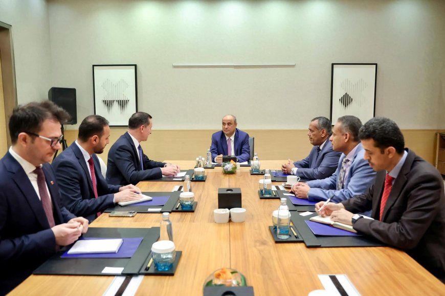 رئيس الوزراء يستقبل سفير جمهورية تركيا رئيس الوزراء يستقبل سفير جمهورية تركيا