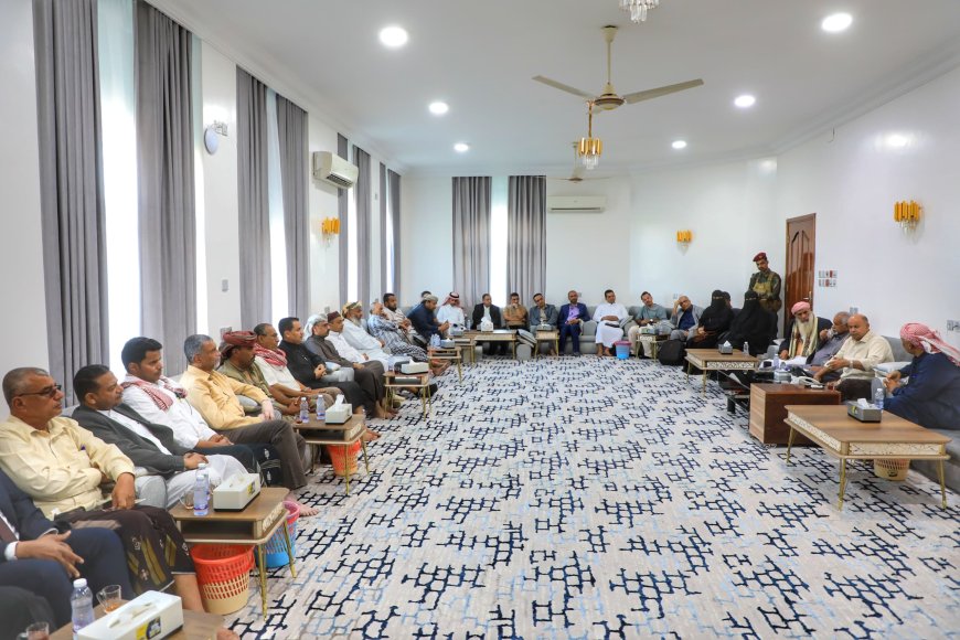 محافظ حضرموت يلتقي قيادة مجلس حضرموت الوطني ويؤكد على وحدة الصف